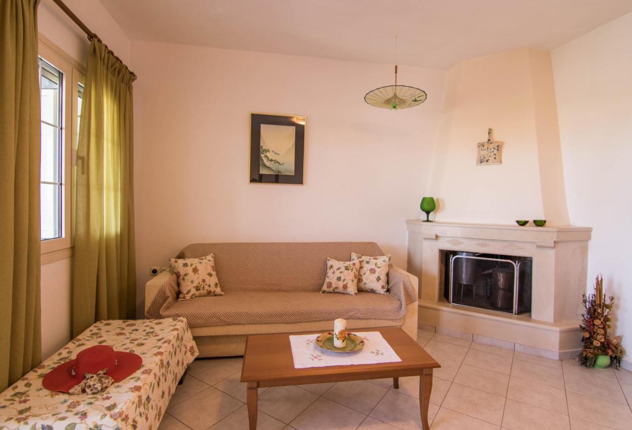 Fedra Apartments, View, Free Parking, 2Mins To Beach Palekastro Exterior foto